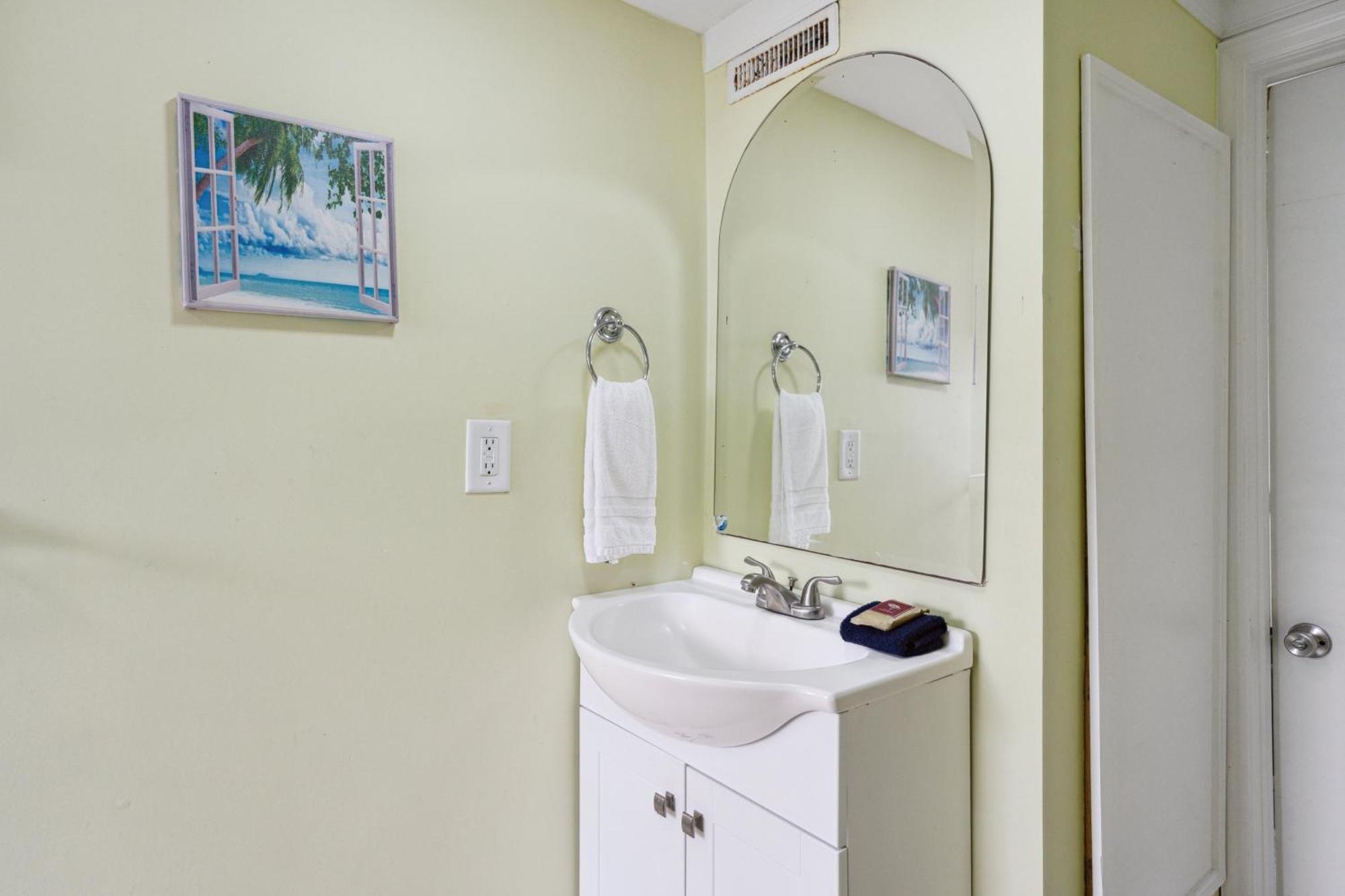 פולי ביץ' 23 Center St - Sunny Side Down - Downstairs Apartment מראה חיצוני תמונה